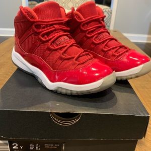 AIR JORDAN 11 RETRO BP Gym Red Size 2Y